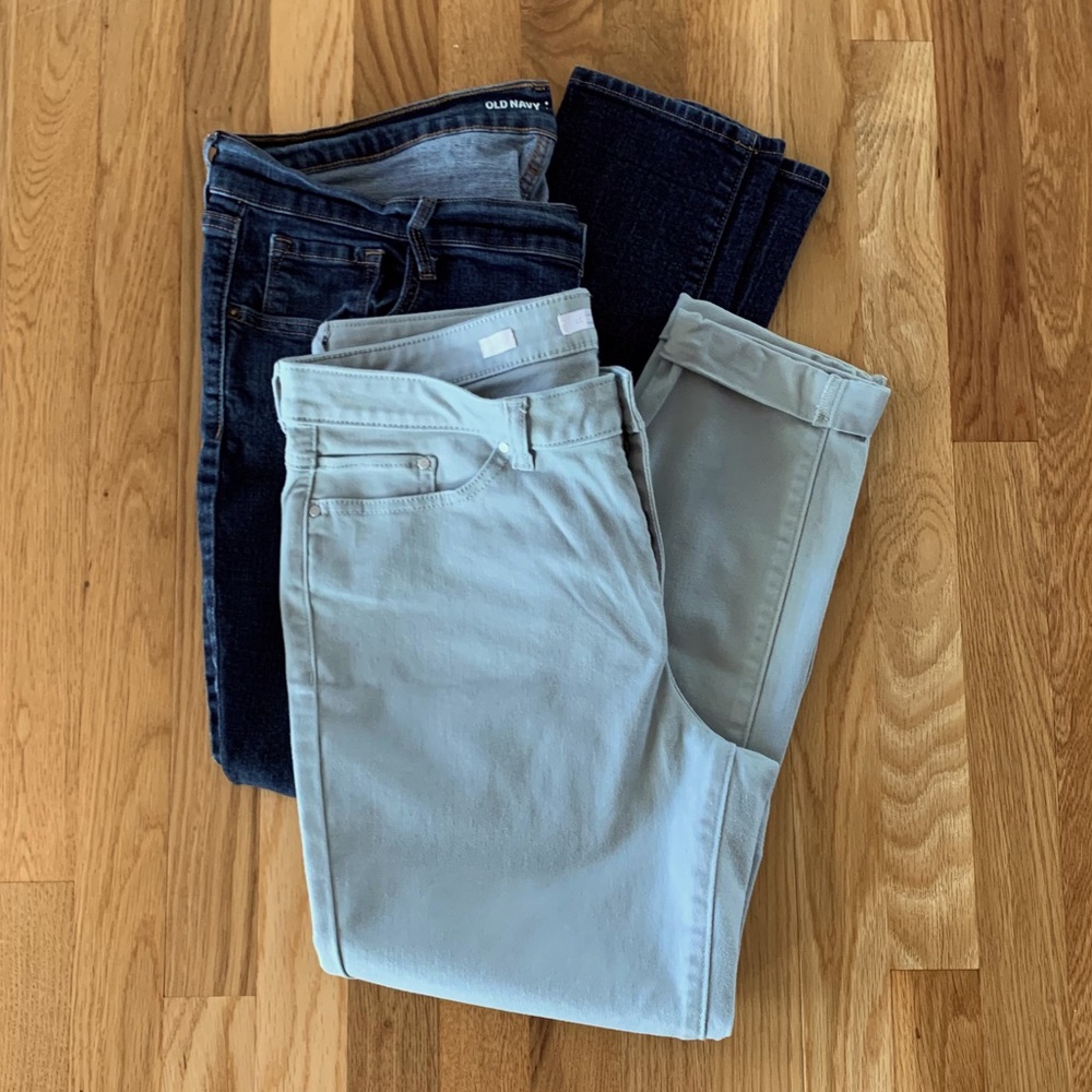 Bundle of 2 Cropped Skinny Jeans EUC